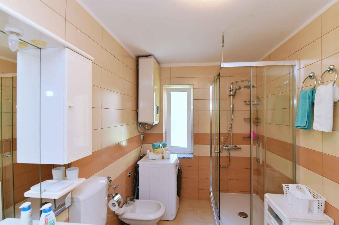 Apartment Leon Opatija Buitenkant foto